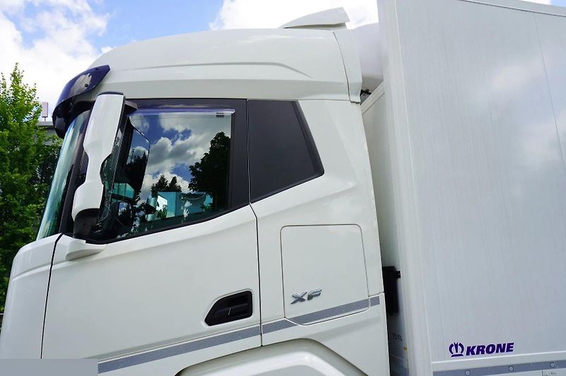 DAF XF (2023) 450 6x2 chlaďák EURO 6 - fotka 14 z 24