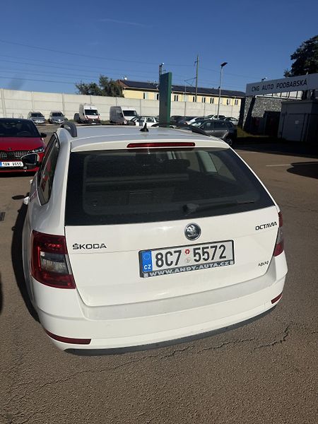 Škoda Octavia (2017) 2.0 TDI, DSG, 4x4, Automat - fotka 8 z 12