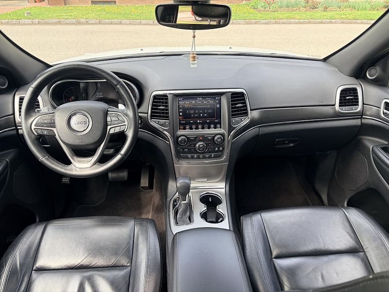 Jeep Grand Cherokee 3.0 V6 CRD 184KW - fotka 25 z 47