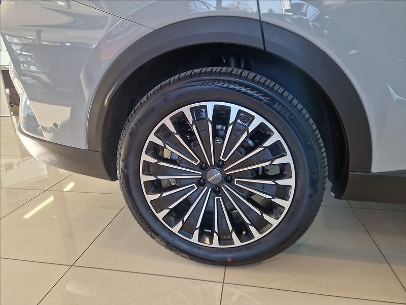 Omoda 9 PHEV (2025) SHS PREMIUM - fotka 10 z 15