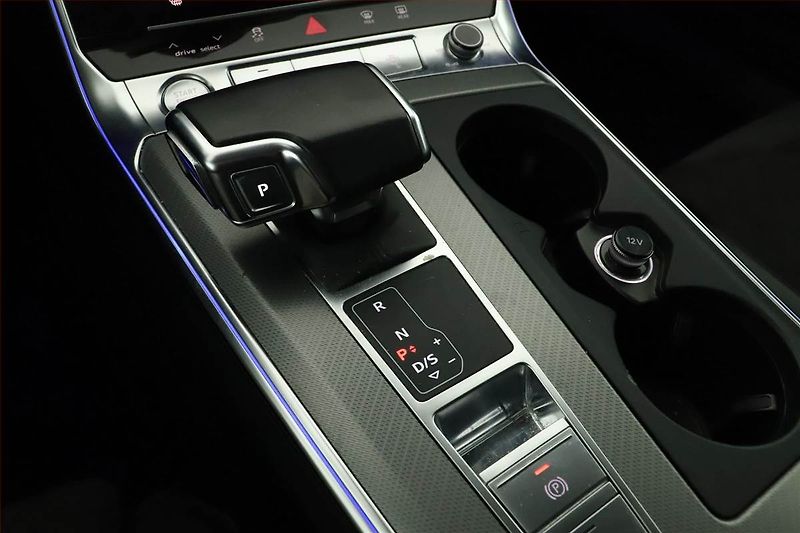 Audi A6 (2020) 50 TDI - fotka 9 z 19