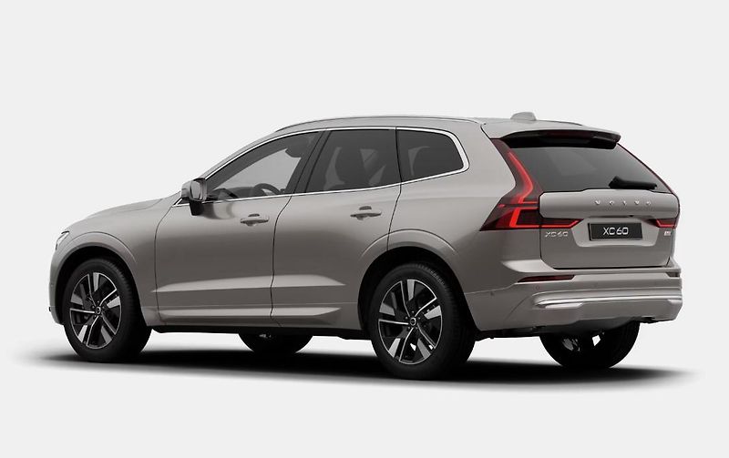 Volvo XC60 (2026) B5 AWD AUT BRIGHT PLUS  - fotka 6 z 11