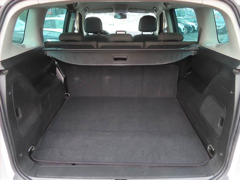 Opel Zafira (2015) 1.6 CDTI, Serv.kniha, Navi - fotka 14 z 18
