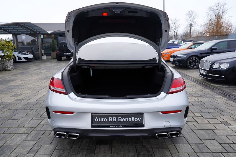 Mercedes-Benz Třídy C C 63 AMG Performance/480 PS/ČR - fotka 11 z 36