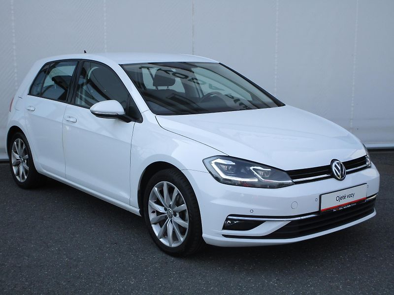 Volkswagen Golf 1.4TSI Maraton edition - fotka 8 z 22