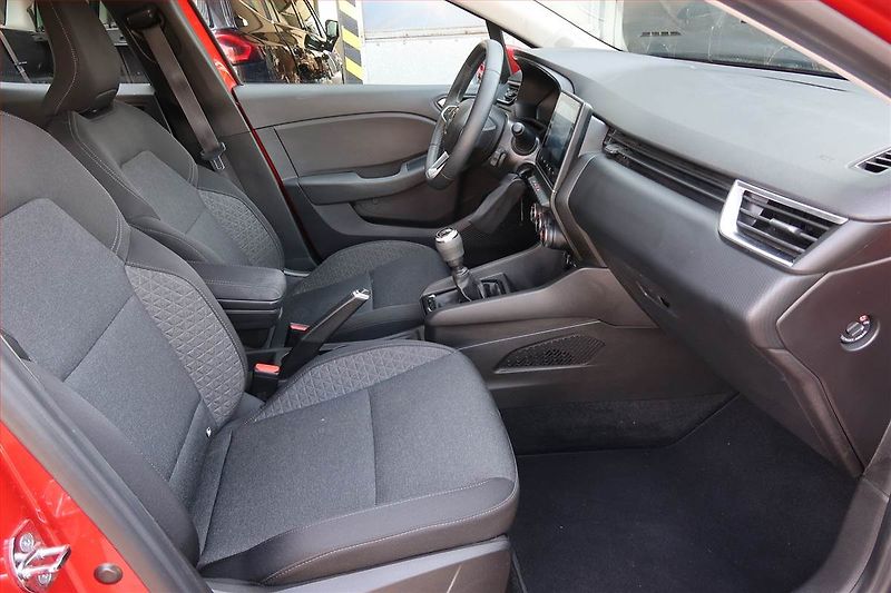 Renault Clio (2022) Zen 1.0 TCe, LPG, ČR,1.maj - fotka 9 z 17