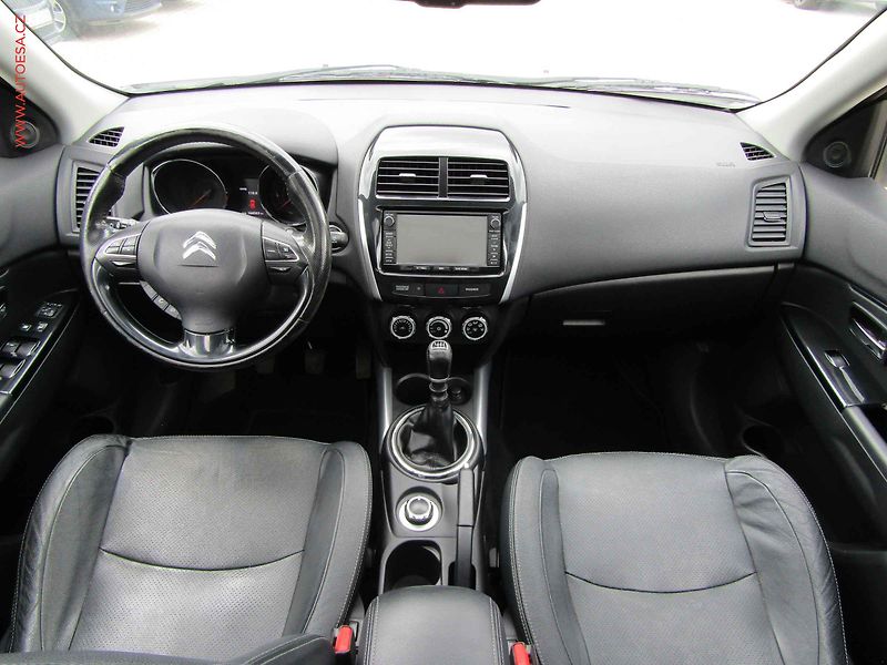Citroën C4 Aircross (2013) 1.8HDi 4x4, Panorama - fotka 8 z 23