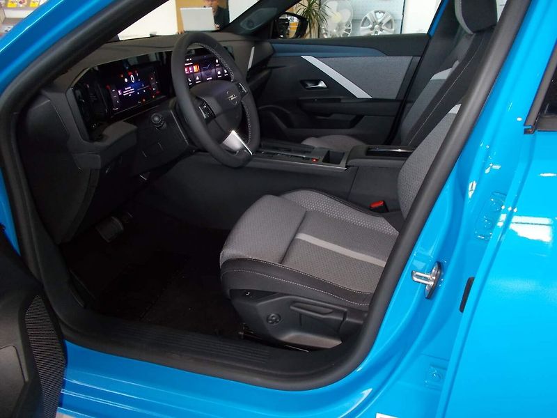 Opel Astra (2026) Nova Edition ST 1.5 CDTI (96kW - fotka 13 z 29