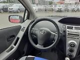 Toyota Yaris (2008) 1.3 i KLIMA ČR - náhled 8