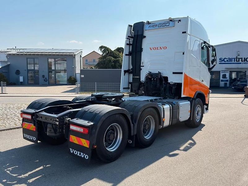 Volvo FH (2019) 16.650 6x4 tahač 100t EURO 6 - fotka 3 z 20