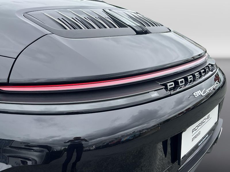 Porsche 911 (2025) 4S Cabriolet - fotka 10 z 28