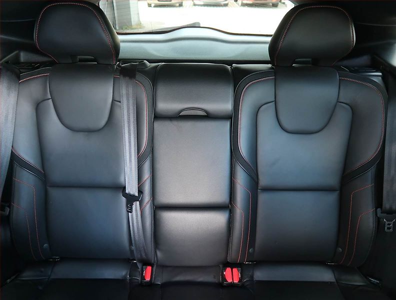 Volvo V40 (2014) 2.0 T4 AWD, 4X4, Automat - fotka 10 z 16