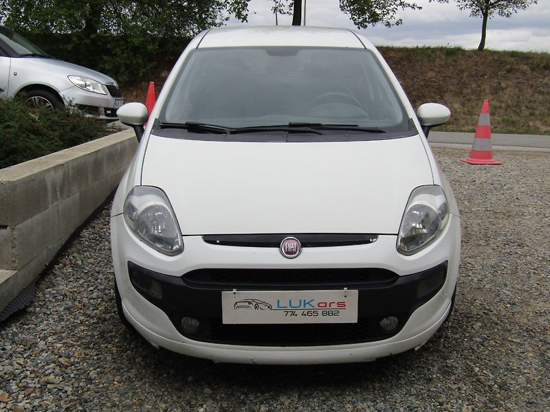 Fiat Punto (2011) 1.4I 57kW CNG - fotka 6 z 34