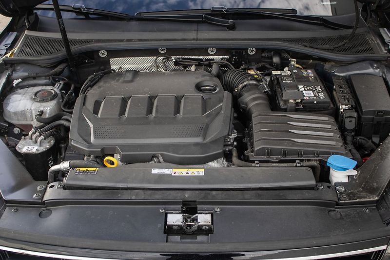 Volkswagen Passat - fotka 41 z 41