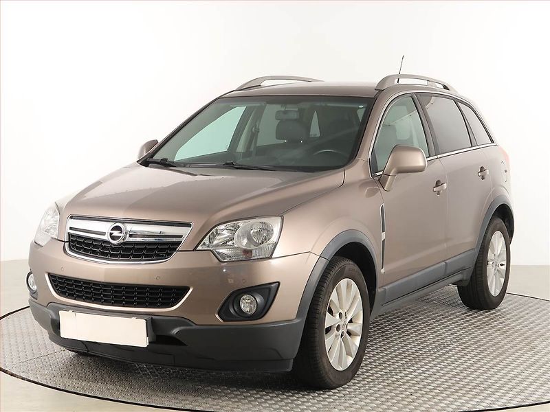 Opel Antara (2015) 2.2 CDTI, 4X4, Tempomat - fotka 2 z 19