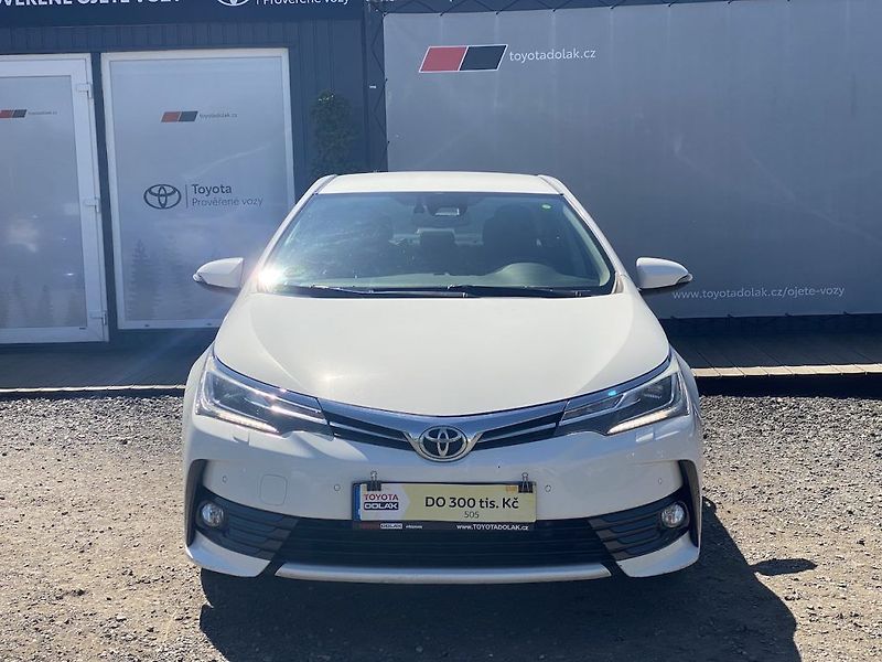 Toyota Corolla 1.6i, ČR, Trend+ LED, automat - fotka 3 z 7