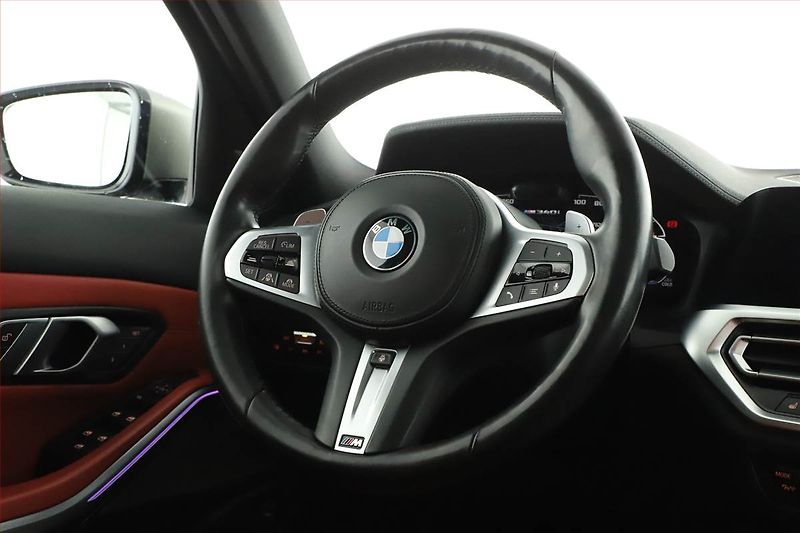 BMW Řada 3 (2021) M340i xDrive, 360°, ACC, HUD - fotka 8 z 22