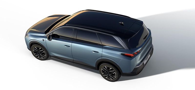 Peugeot 5008 (2026) GT Hybrid 145 e-DCS6 - fotka 5 z 10