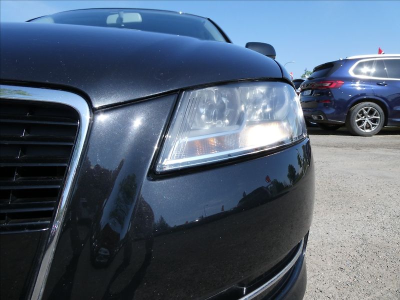 Audi A3 1,6 TDi 77kW serviska,digi.kli - fotka 4 z 47