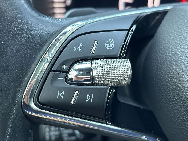 Škoda Kodiaq (2021) 2.0 TDI 4x4 DSG L&K - fotka 19 z 29