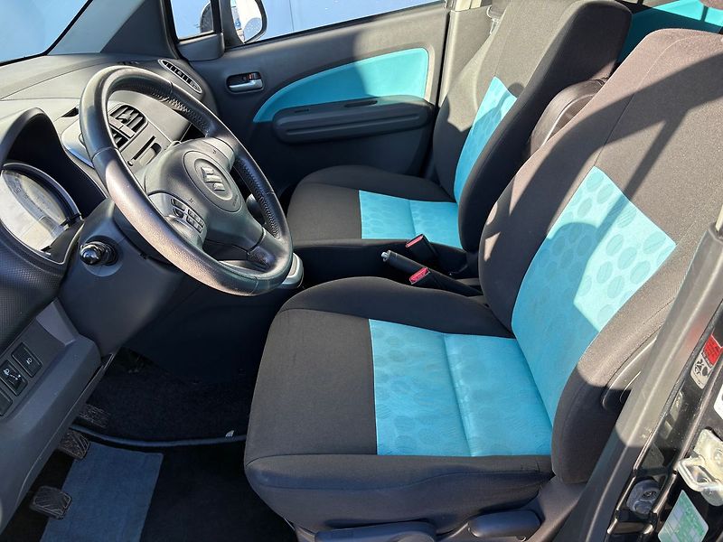 Suzuki Splash 1.0, 48kW, Klima, Výhřevy - fotka 6 z 16