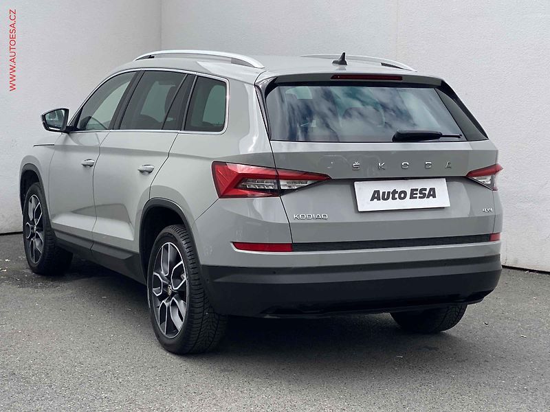 Škoda Kodiaq (2021) 2.0 TSi 4x4, 1.maj,ČR, Style - fotka 6 z 21