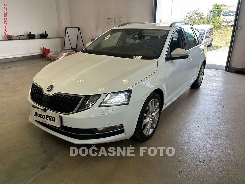 Škoda Octavia (2017) 2.0 TDI, Style, DSG - fotka 1 z 3