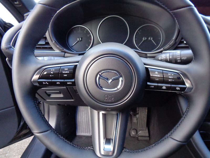 Mazda 3 (2026) 2,5 140 PS, Takumi, AKCE! - fotka 12 z 27