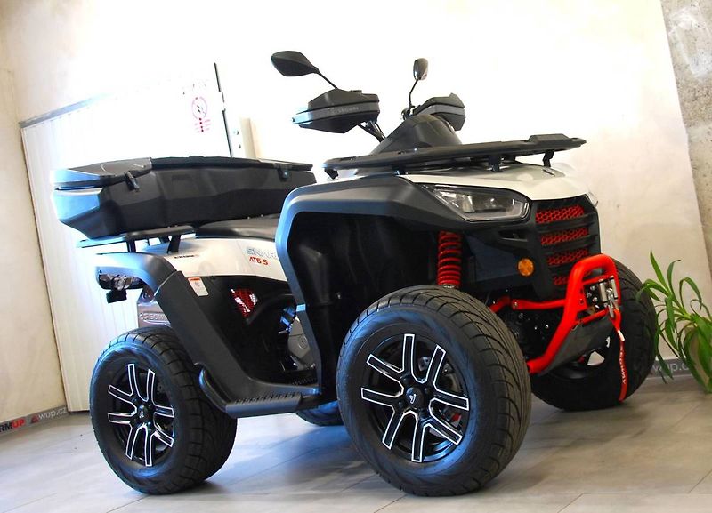 Segway Snarler AT6 (2023) S - hezký stav, původ ČR, 1. m - fotka 2 z 20