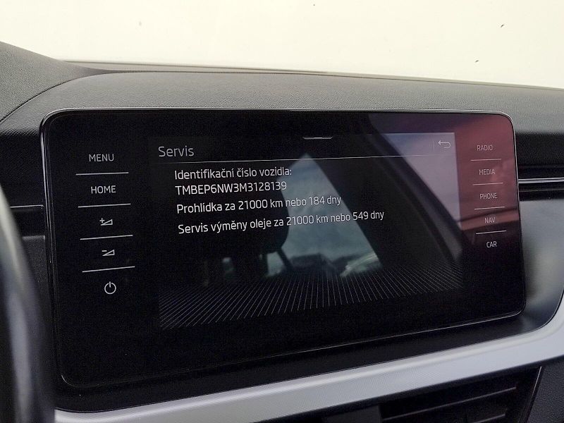 Škoda Scala (2021) Ambition 1,0 Tsi panorama - fotka 9 z 37