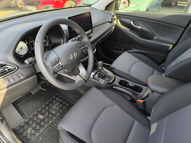 Hyundai i30 (2026) WG 1,6 T-GDI DCT GO CZECH   - fotka 6 z 10