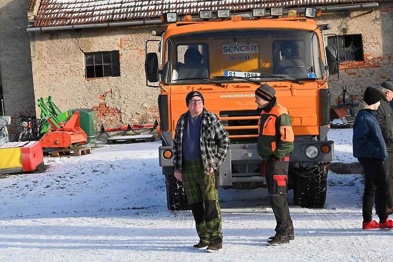 Přehlídka traktorů v Chmelišti. Foto: Richard Karban