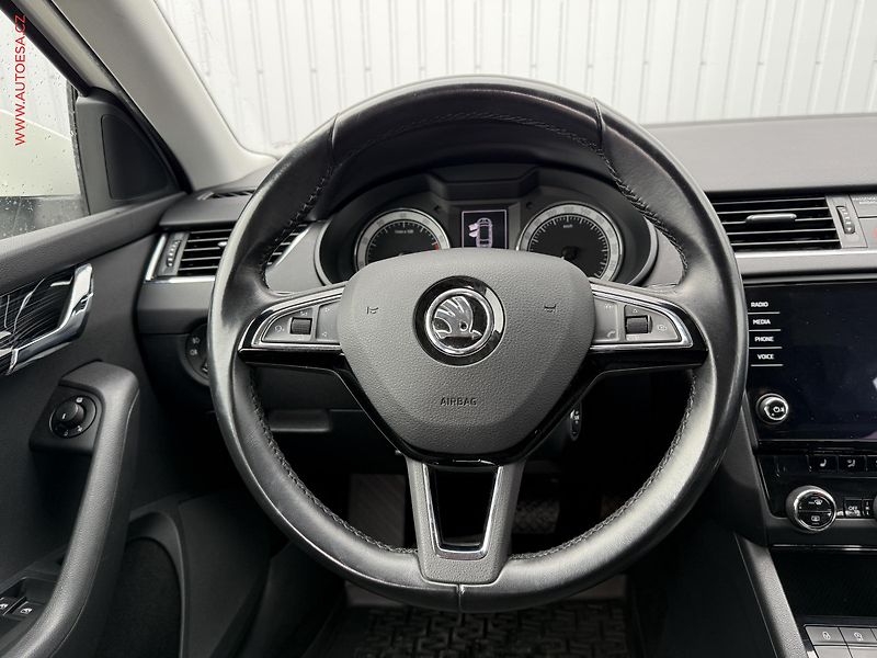 Škoda Octavia (2017) 1.8TSi 4x4, 2.maj,ČR, Style - fotka 13 z 19