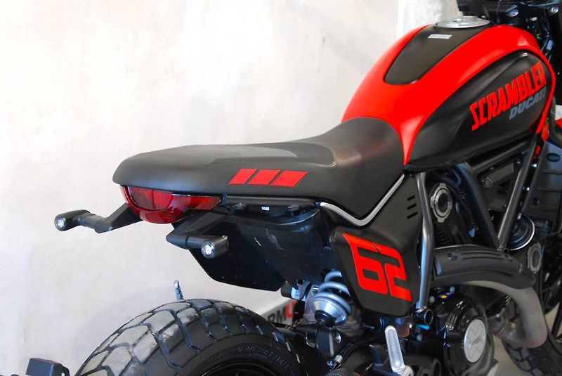 Ducati Scrambler Full Throttle (2023) krásný stav, serv - fotka 4 z 20