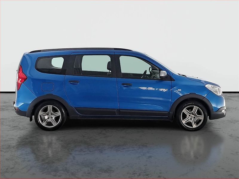 Dacia Lodgy (2018) Stepway 1.6 SCe, ČR,1.maj - fotka 6 z 20