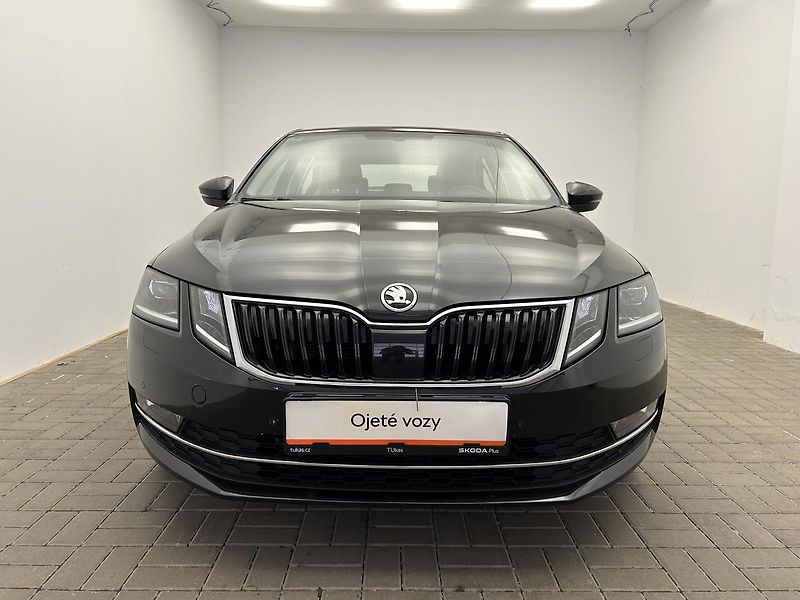 Škoda Octavia 2.0 TDI Style Plus - fotka 4 z 26