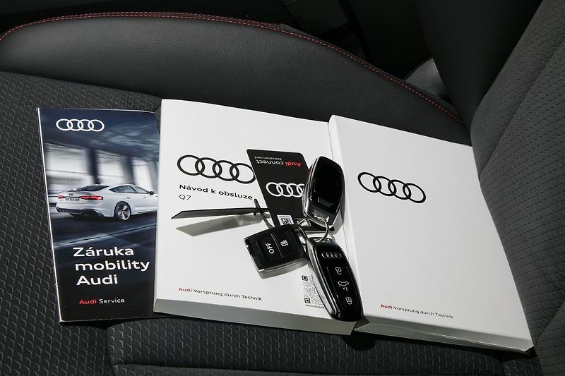 Audi Q7 3.0TDI 210kW S-line Web ZÁRUKA - fotka 50 z 50