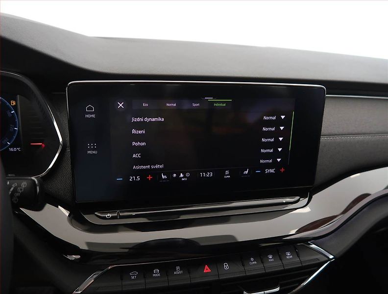 Škoda Octavia (2023) 2.0 TDI, Automat, ČR,1.maj - fotka 21 z 27