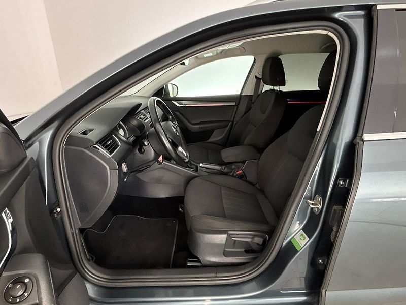 Škoda Octavia Style DSG - fotka 7 z 30