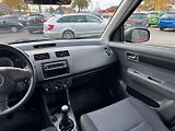 Suzuki Swift (2009) 1,3 i 66 Kw 4x4 - náhled 18
