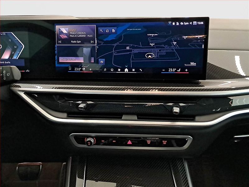 BMW X5 (2023) xDrive30d - fotka 12 z 31