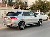 Mercedes-Benz GLE (2020) Moderní SUV s AMG koly - náhled 4