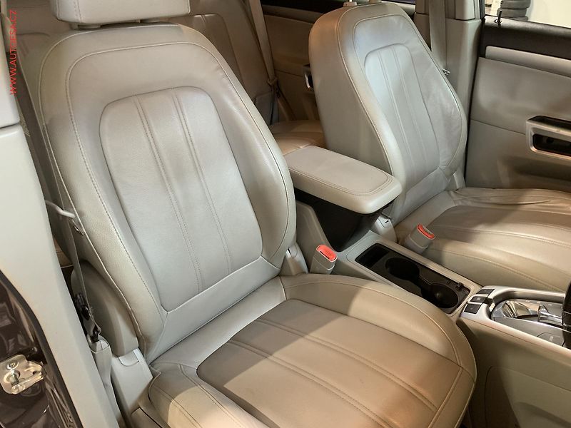 Opel Antara (2015) 2.2 CDTi 4x4, AT, bixen - fotka 12 z 19