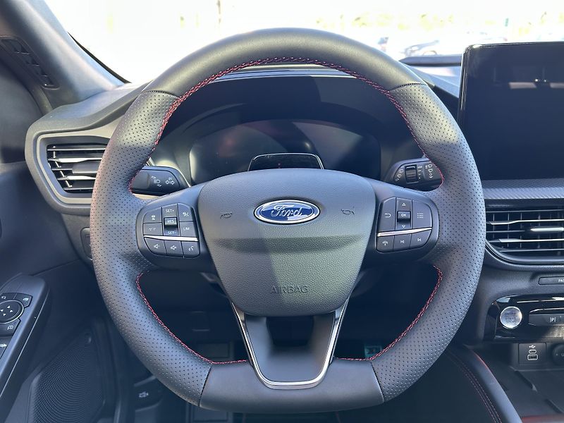 Ford Kuga ST-Line X 2.5 PHEV 134 kW - fotka 25 z 44
