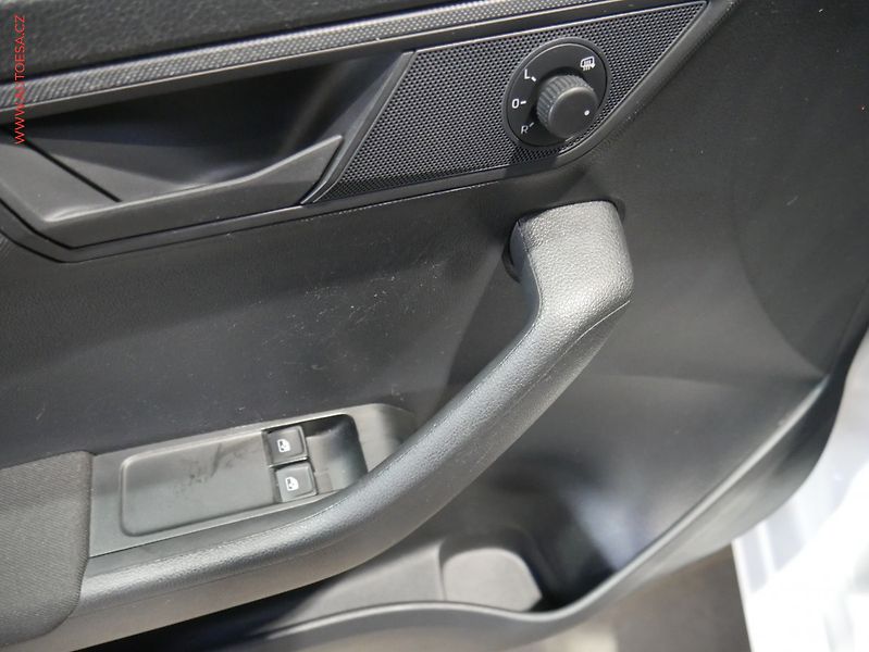 Škoda Fabia (2020) 1.0i, 2.maj,ČR, Active - fotka 11 z 14