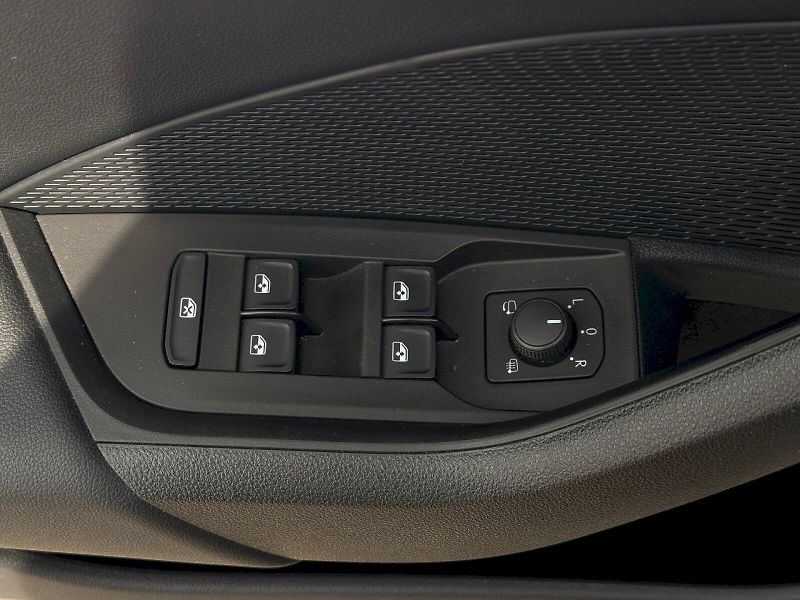 Škoda Octavia (2023) 1.5 TSI 110 kW DSG Style Plus - fotka 7 z 25