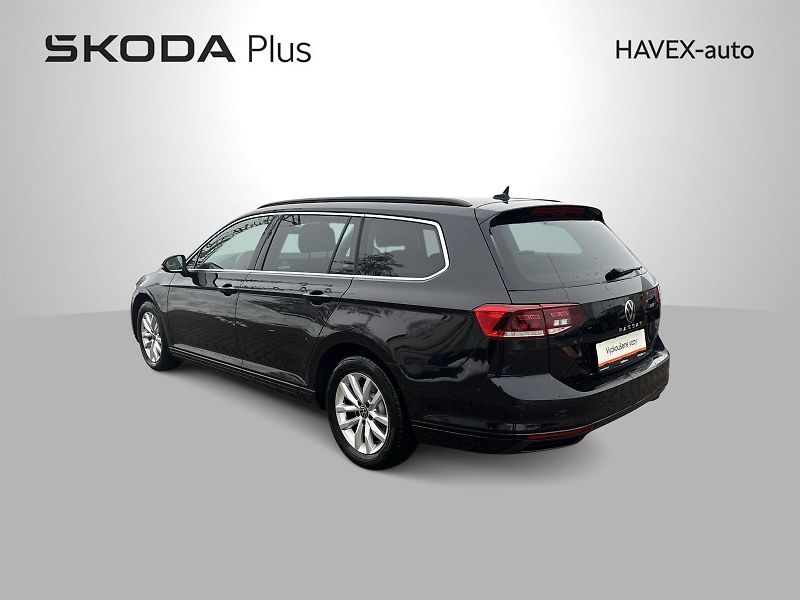 Volkswagen Passat (2022) Variant 2.0 TDI DSG Business - fotka 32 z 33