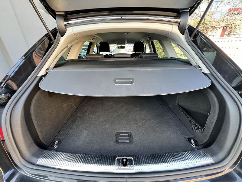 Audi A4 Allroad 2.0TDi QUATTRO AUTOMAT ALU - fotka 29 z 44