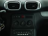 Citroën C3 Picasso (2017) 1.4 i, Serv.kniha, Tempomat - náhled 12