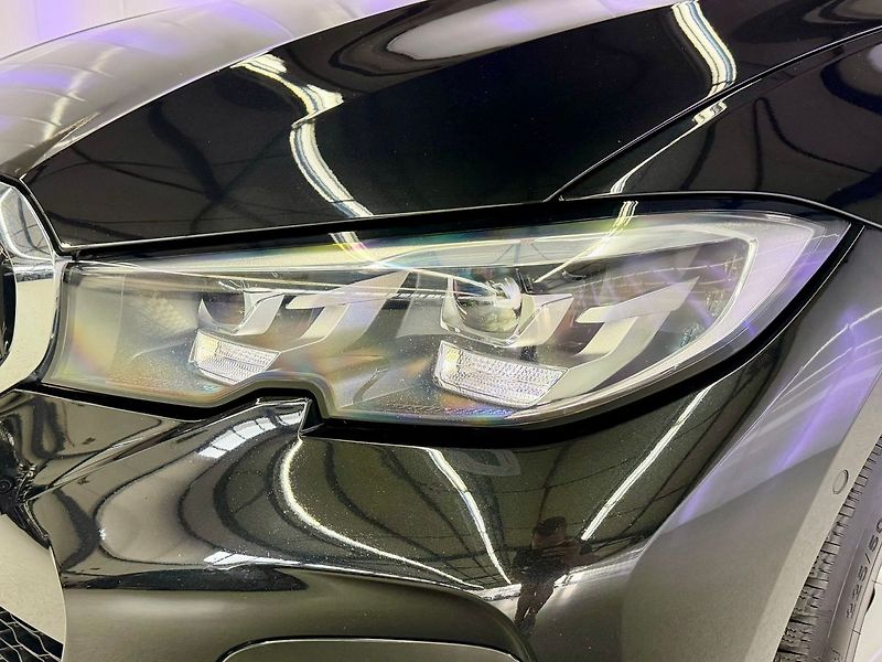 BMW Řada 3 320d xDrive M-PAKET, ALCANTARA - fotka 8 z 31